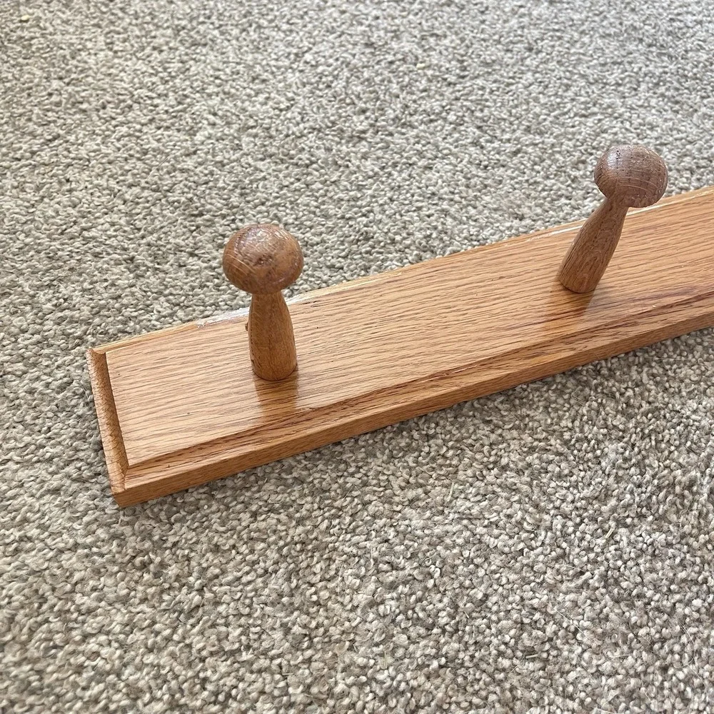 Vtg Wood Wall Entry 3 Pegs Hooks 13
